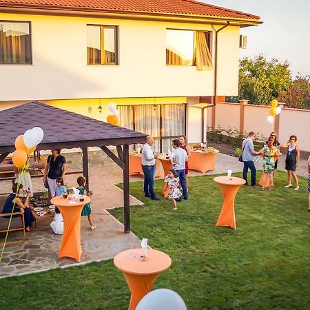 Guest House Meridi Priseltsi Экстерьер фото