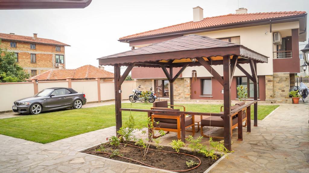 Guest House Meridi Priseltsi Экстерьер фото